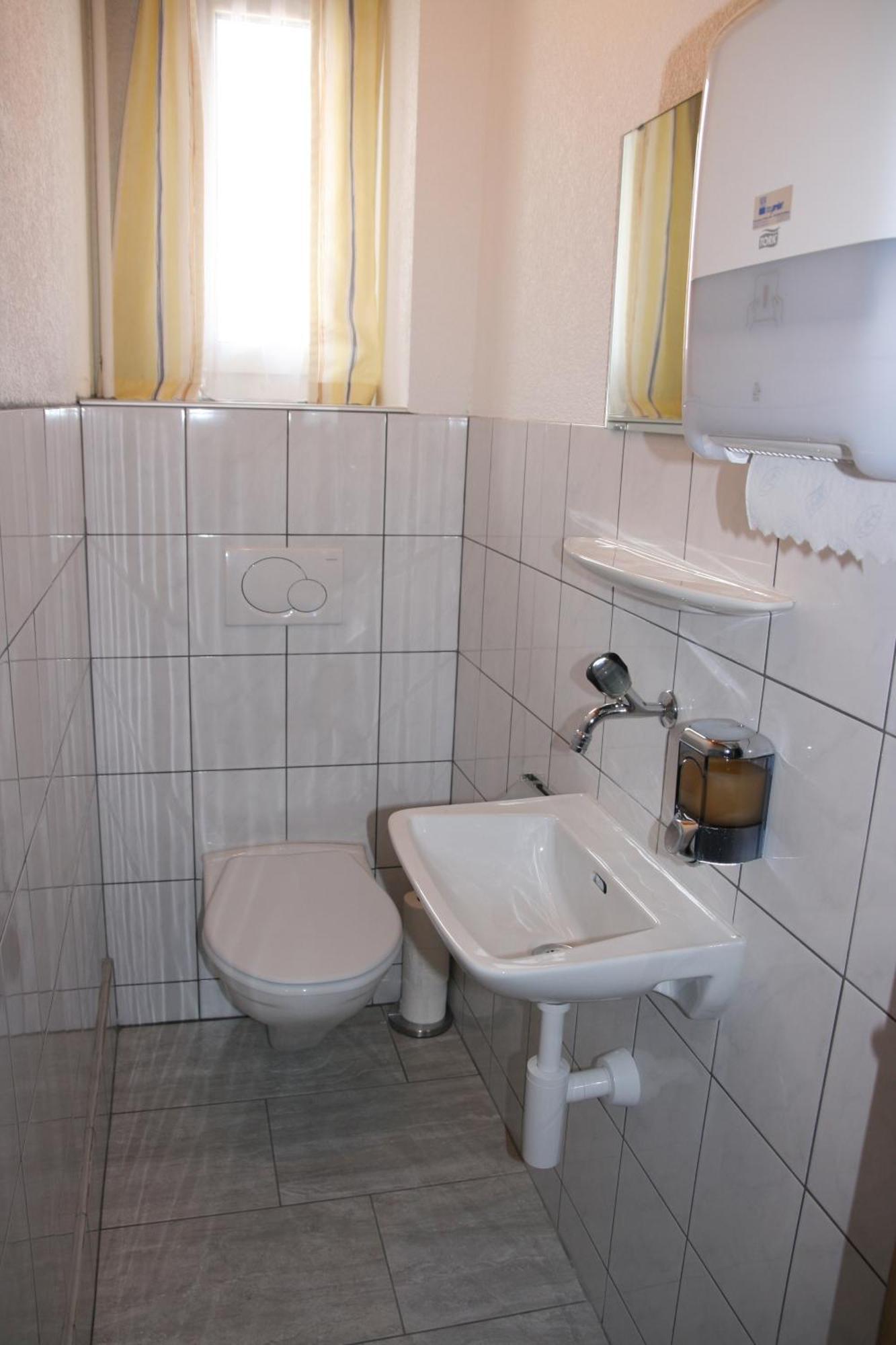Hotel Glaernisch Hof ฮอร์เกน ภายนอก รูปภาพ