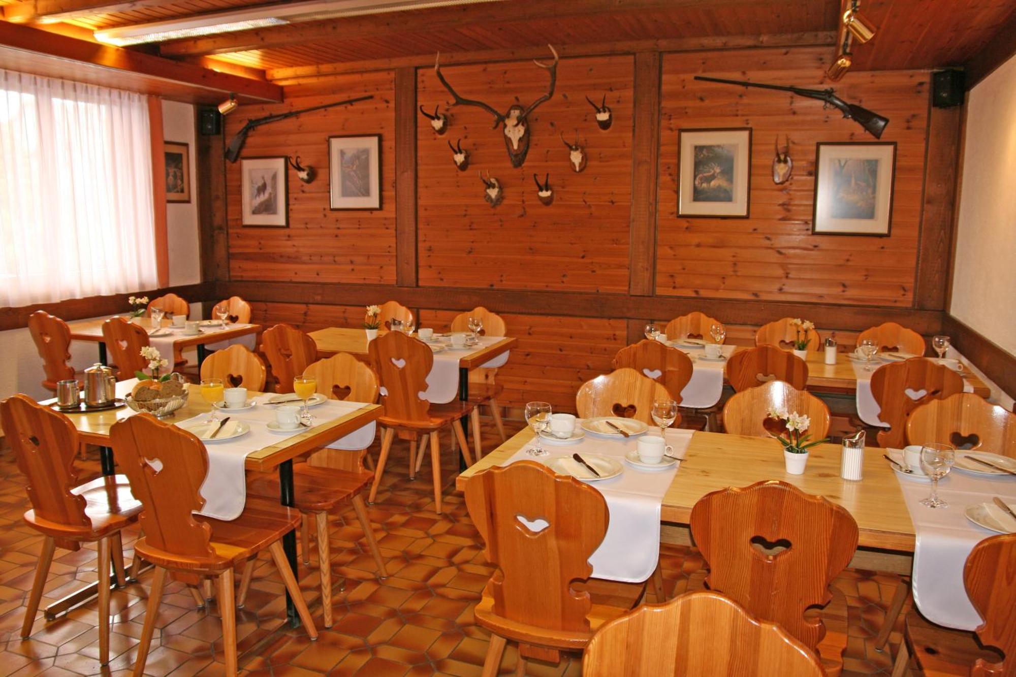 Hotel Glaernisch Hof ฮอร์เกน ภายนอก รูปภาพ